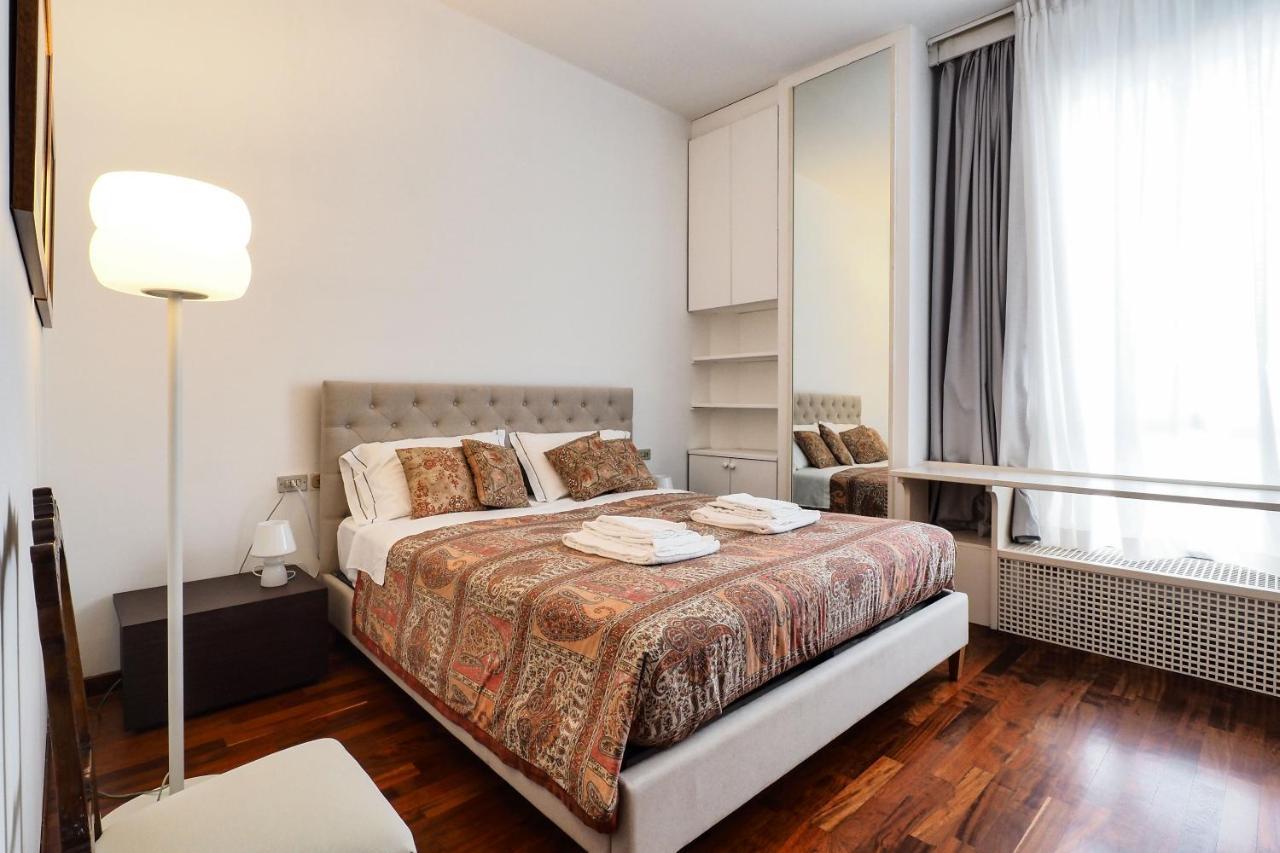 Duomo Luxury Apartment VI 밀라노 외부 사진
